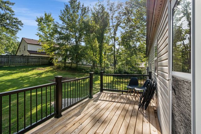 2016 LOVEJOY LN, Columbia, MO 65202
