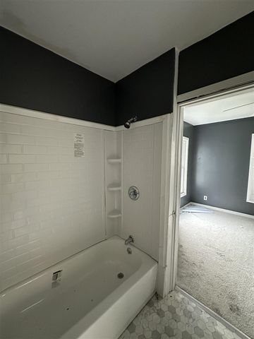 38 Margaret Street, Battle Creek, MI 49014