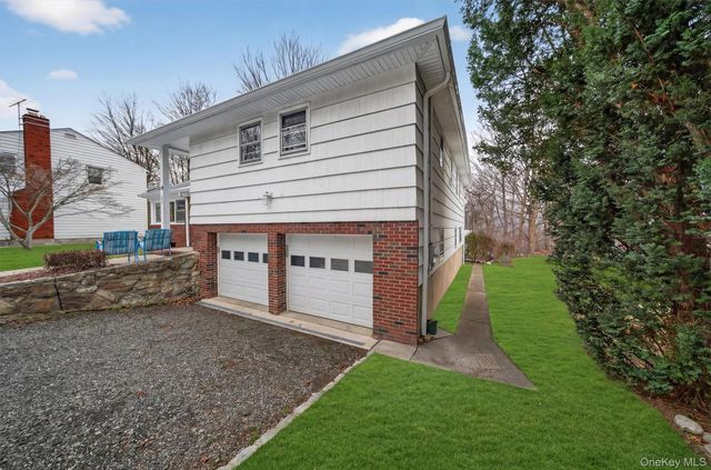 152 Old State Road, Highland Falls, NY 10928