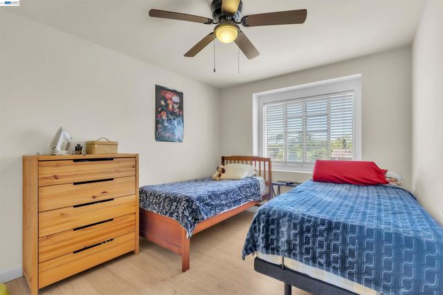 5059 Glenhollow Way, Antioch, CA 94531