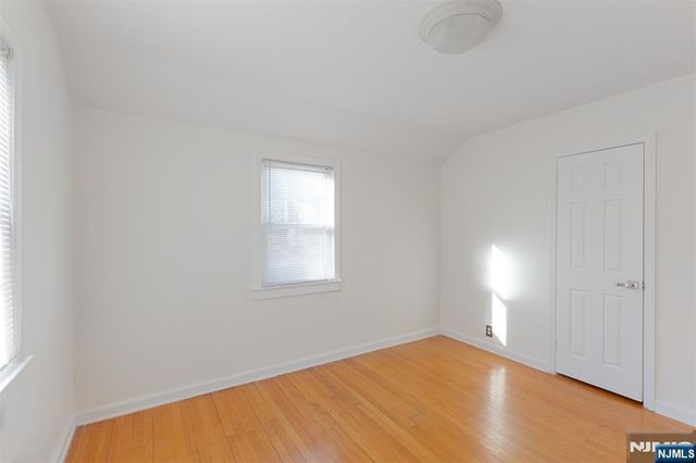 365 Rockledge Place, Teaneck, NJ 07666