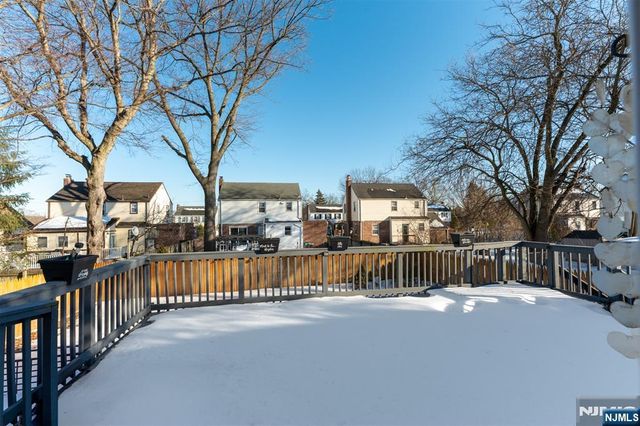 365 Rockledge Place, Teaneck, NJ 07666