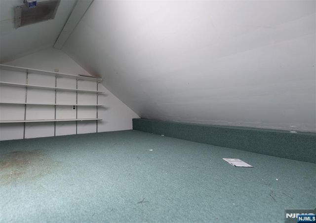 365 Rockledge Place, Teaneck, NJ 07666