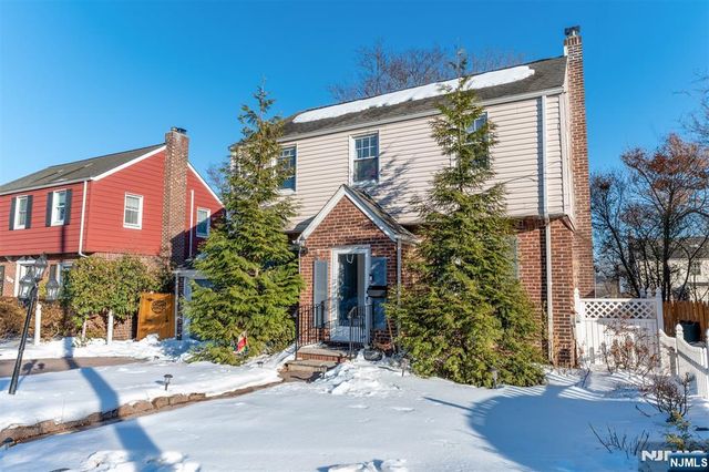 365 Rockledge Place, Teaneck, NJ 07666