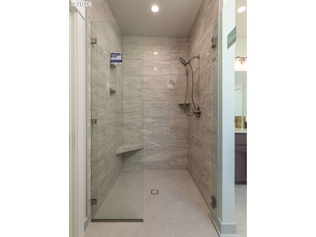 59255 LUCY Ln, St Helens, OR 97051