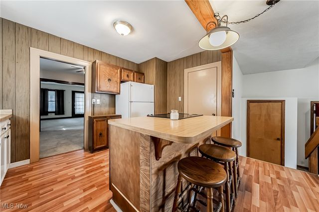 26381 Shoreview Avenue, Cleveland, OH 44132