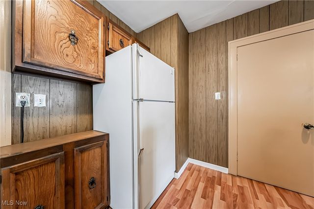 26381 Shoreview Avenue, Cleveland, OH 44132