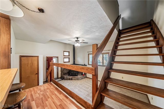 26381 Shoreview Avenue, Cleveland, OH 44132