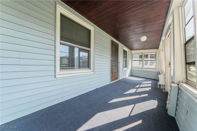 26381 Shoreview Avenue, Cleveland, OH 44132