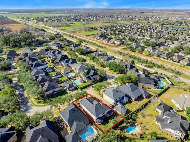 3615 Emerald Bay Lane, Sugar Land, TX 77498