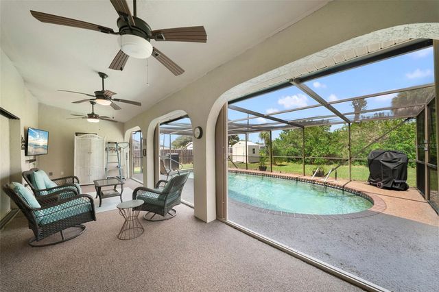 18701 COUNTRYMAN AVENUE, Port Charlotte, FL 33948