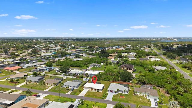 18701 COUNTRYMAN AVENUE, Port Charlotte, FL 33948