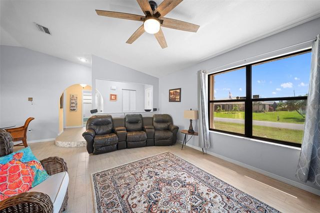 18701 COUNTRYMAN AVENUE, Port Charlotte, FL 33948