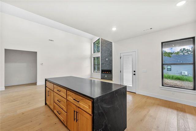 11 Crieff Circle, Bella Vista, AR 72715