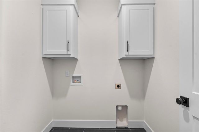 11 Crieff Circle, Bella Vista, AR 72715