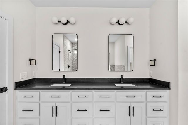 11 Crieff Circle, Bella Vista, AR 72715