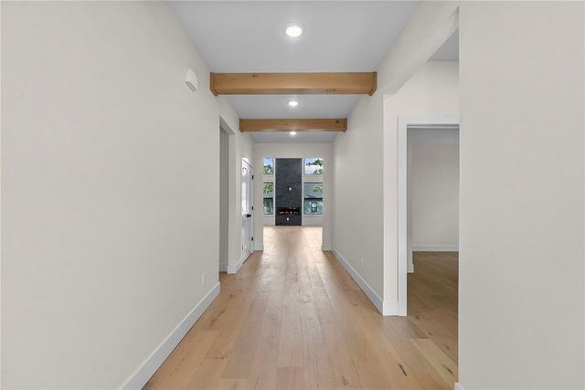 11 Crieff Circle, Bella Vista, AR 72715