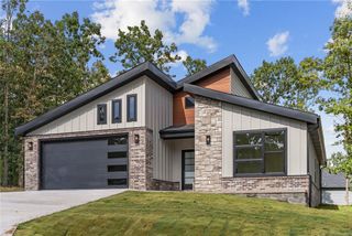 11 Crieff Circle, Bella Vista, AR 72715