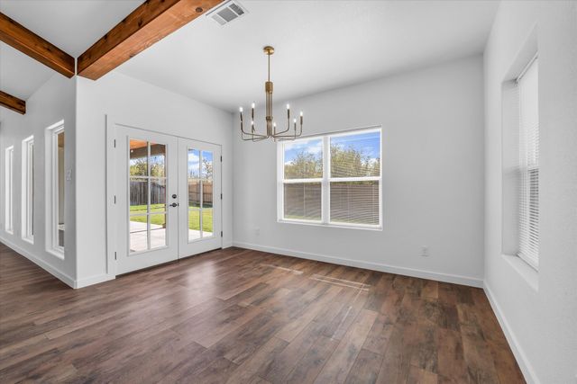 960 Gallant Fox Road, Hewitt, TX 76643