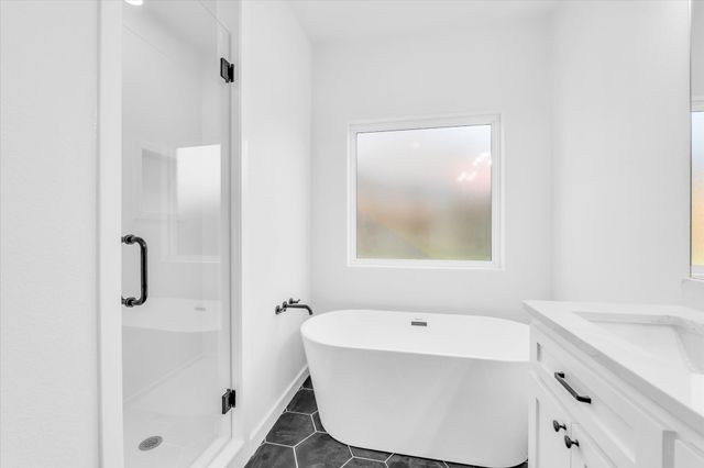 960 Gallant Fox Road, Hewitt, TX 76643