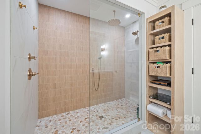 567 Canvasback Road, Mooresville, NC 28117