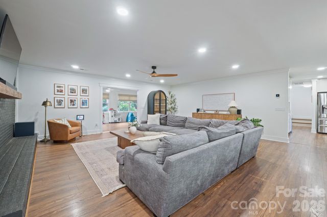 567 Canvasback Road, Mooresville, NC 28117