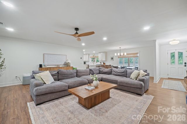 567 Canvasback Road, Mooresville, NC 28117