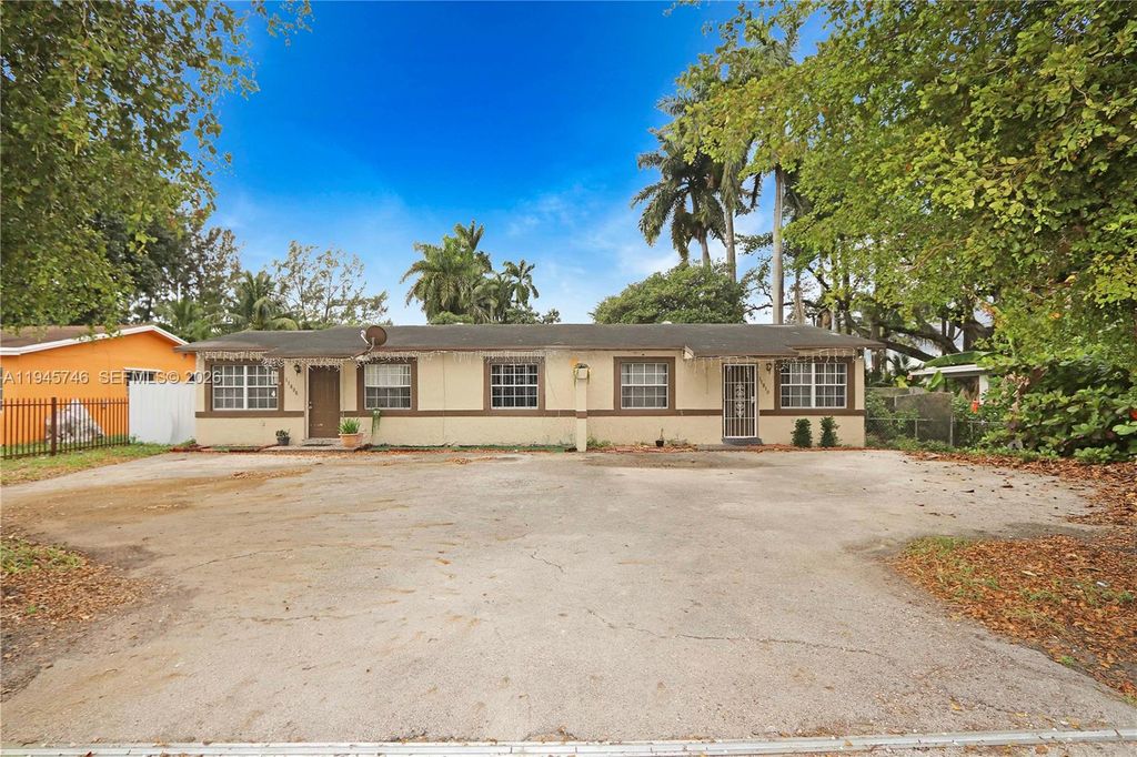 11808 NW 22nd Ave, Miami, FL 33167
