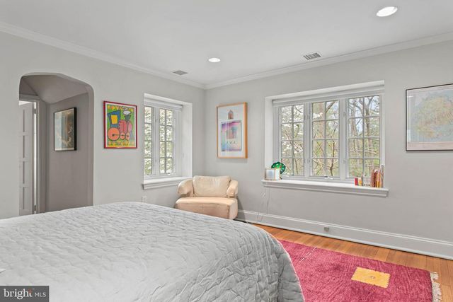 136 GYPSY LN, Wynnewood, PA 19096