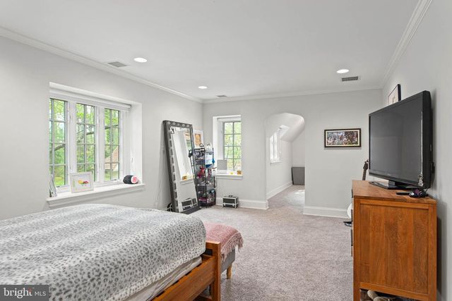 136 GYPSY LN, Wynnewood, PA 19096
