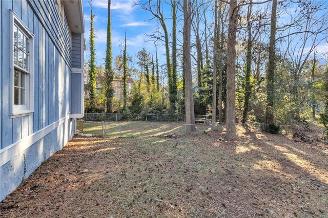 4611 Eberline Court, Stone Mountain, GA 30083