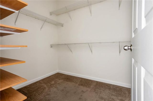 2211 Westchester Ridge, Atlanta, GA 30329