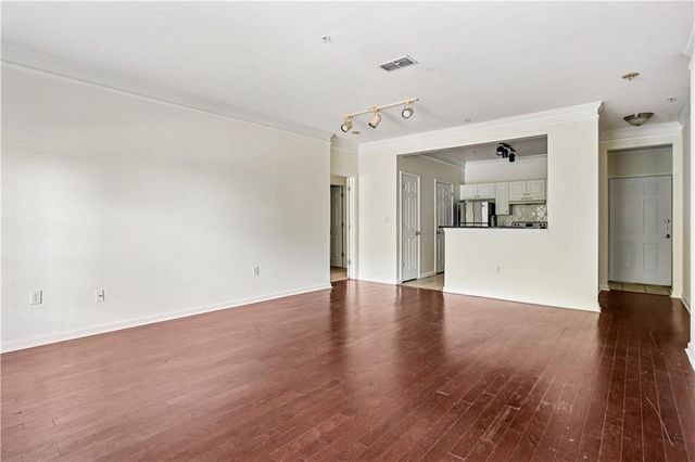 2211 Westchester Ridge, Atlanta, GA 30329