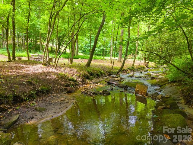 231 Cedar Creek Farm Road, Tuckasegee, NC 28783