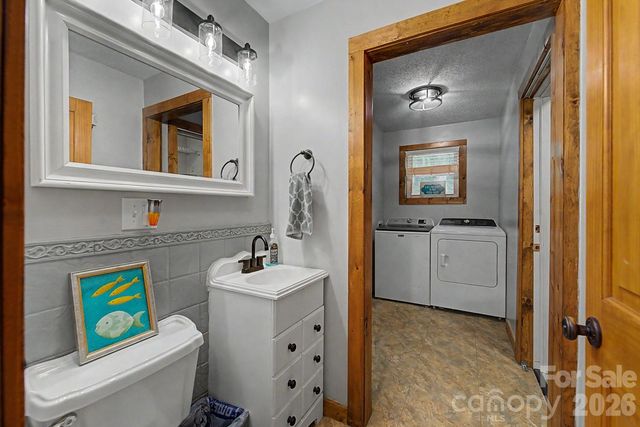 231 Cedar Creek Farm Road, Tuckasegee, NC 28783