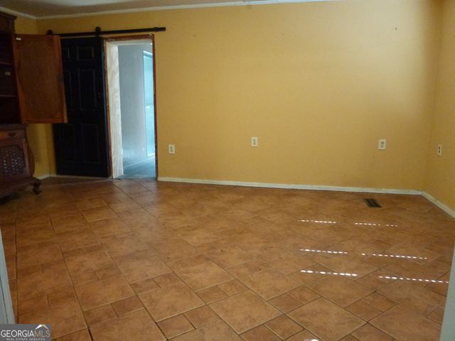 352 Riverside Drive, Claxton, GA 30417