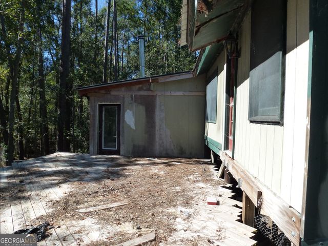 352 Riverside Drive, Claxton, GA 30417