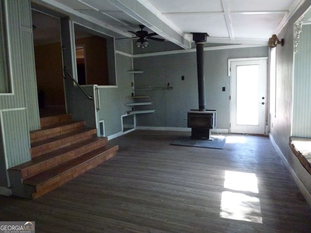 352 Riverside Drive, Claxton, GA 30417