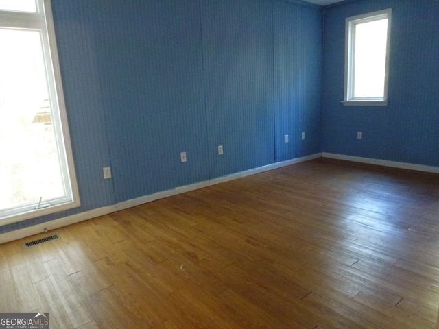 352 Riverside Drive, Claxton, GA 30417