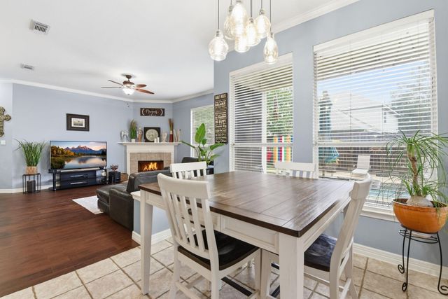 10019 Red Mesa Drive, Houston, TX 77095