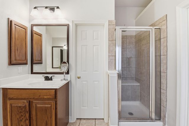 10019 Red Mesa Drive, Houston, TX 77095