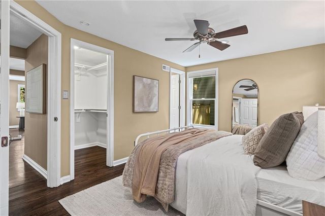 7309 Canterbury Street, Prairie Village, KS 66208