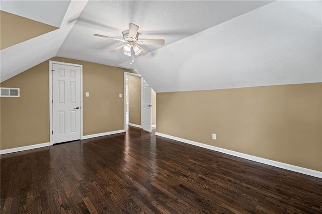 7309 Canterbury Street, Prairie Village, KS 66208