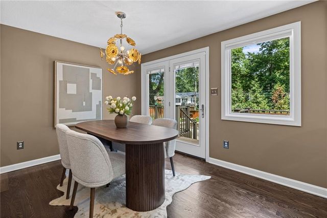 7309 Canterbury Street, Prairie Village, KS 66208