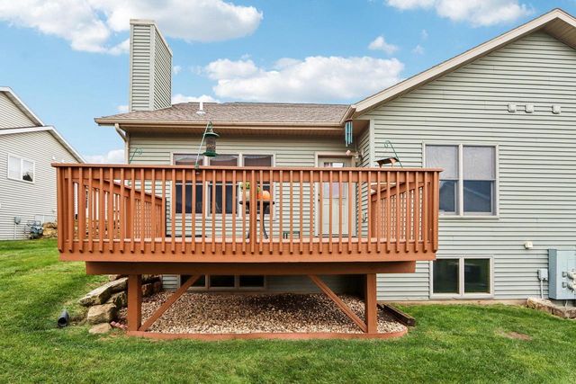 113 Jennifer Circle, Mount Horeb, WI 53572
