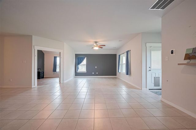 16342 Rockdale Landing Drive, Hockley, TX 77447