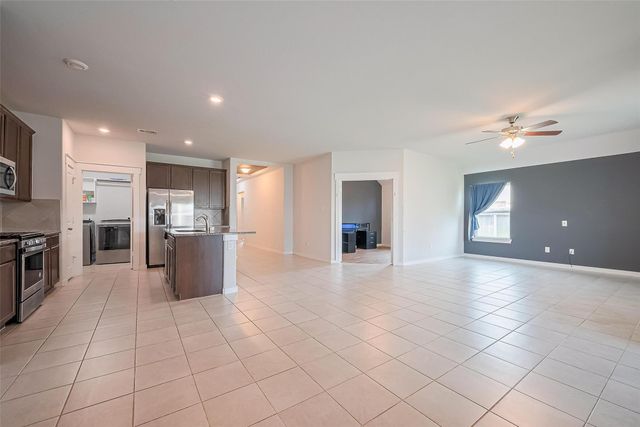 16342 Rockdale Landing Drive, Hockley, TX 77447