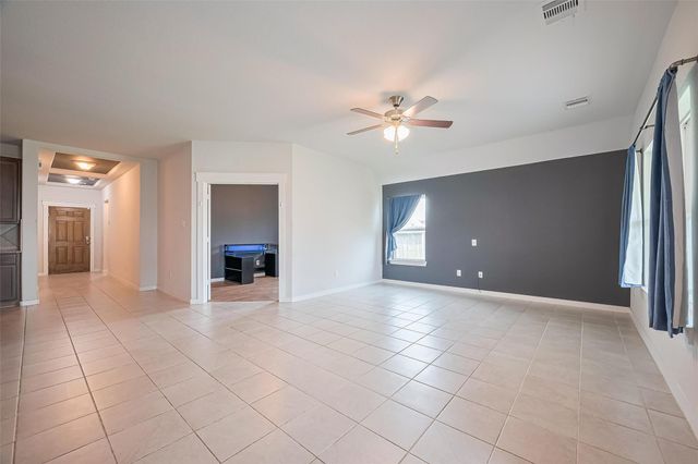 16342 Rockdale Landing Drive, Hockley, TX 77447