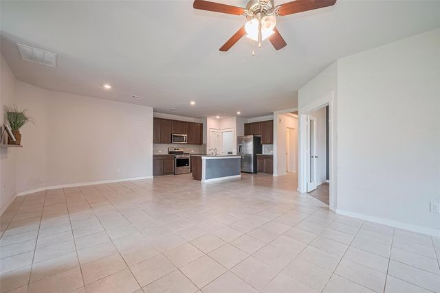 16342 Rockdale Landing Drive, Hockley, TX 77447