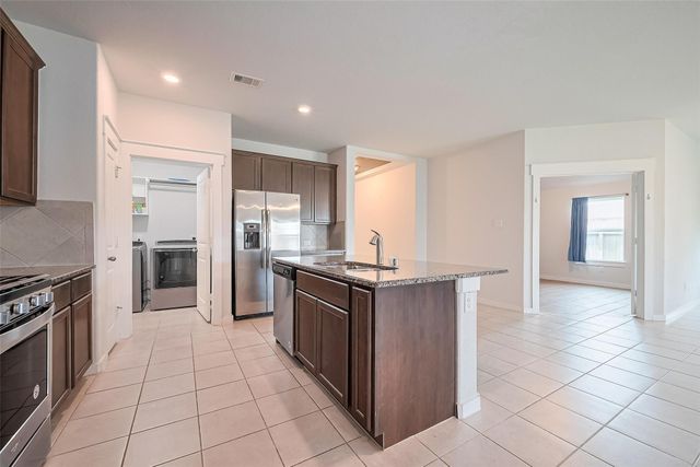 16342 Rockdale Landing Drive, Hockley, TX 77447